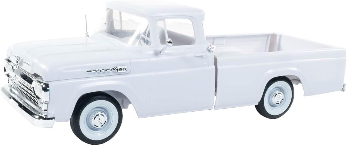 image:imageAMT Ford Louisville Short Hauler Morton Salt 125 Scale Model Kit1960 Ford F100 Pickup wTrailer New Tooling