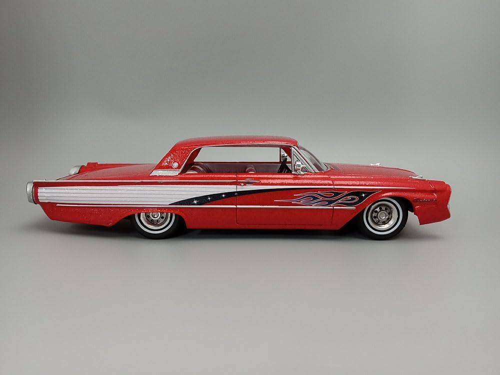 image:imageAMT Ford Louisville Short Hauler Morton Salt 125 Scale Model Kit1961 Ford Galaxie Hardtop